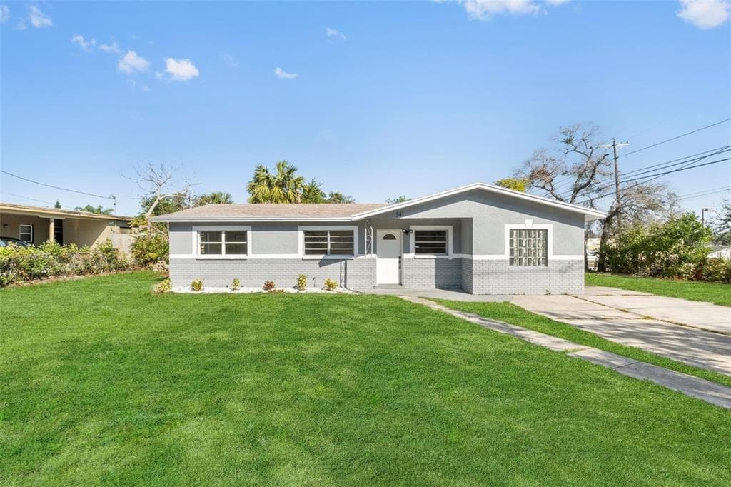 541 E LIME STREET TARPON SPRINGS, FL 34689