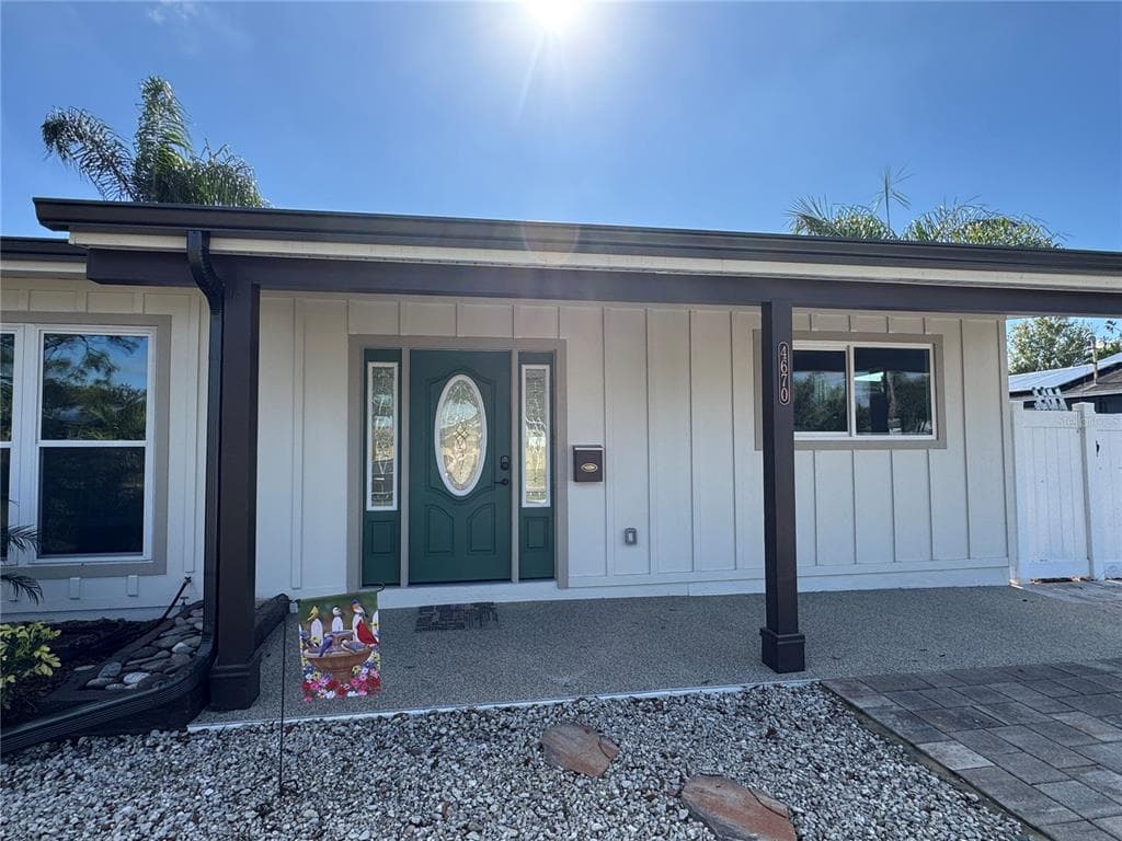 4670 33RD AVENUE N ST PETERSBURG, FL 33713