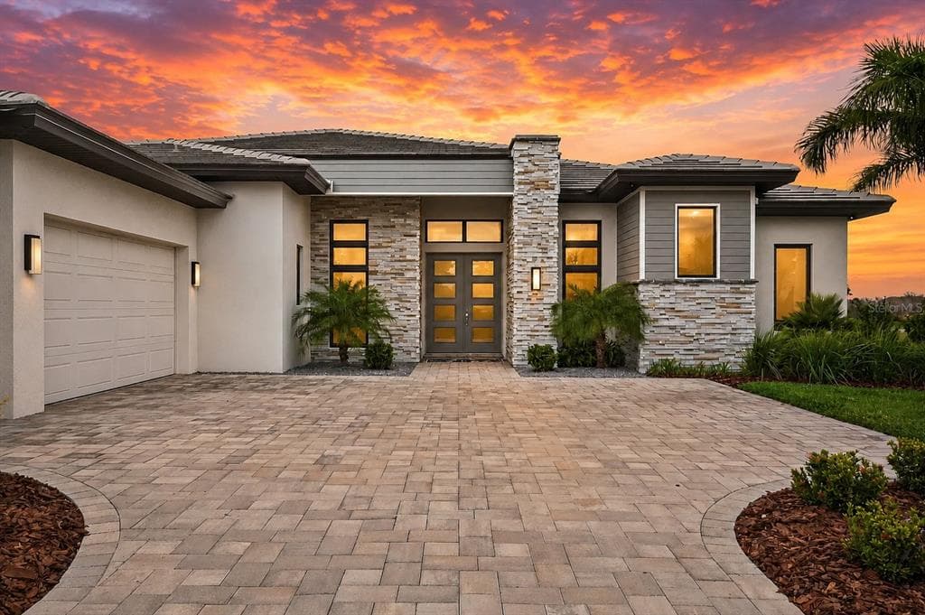 4034 BUTTE TRAIL
