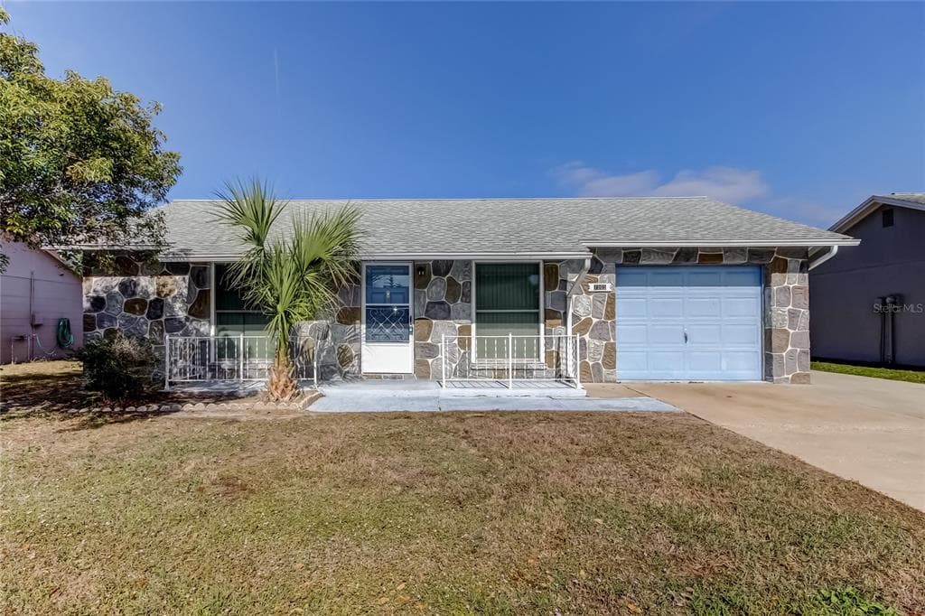 7905 PUTNAM CIRCLE NEW PORT RICHEY, FL 34655