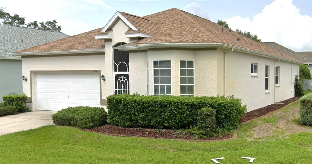 11204 CLEAR OAK CIRCLE NEW PORT RICHEY, FL 34654