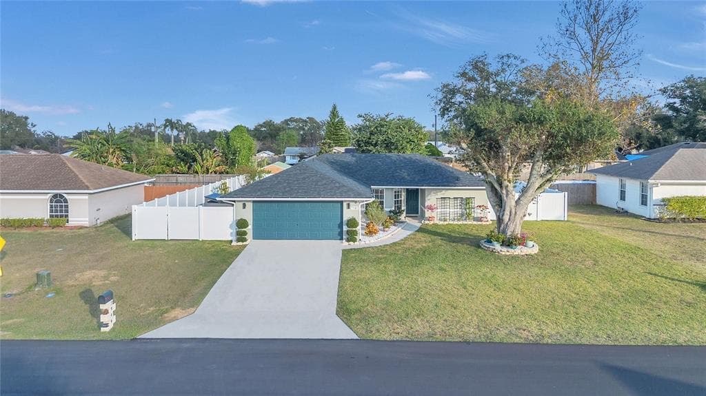 7949 INDIAN HEIGHTS DRIVE LAKELAND, FL 33810