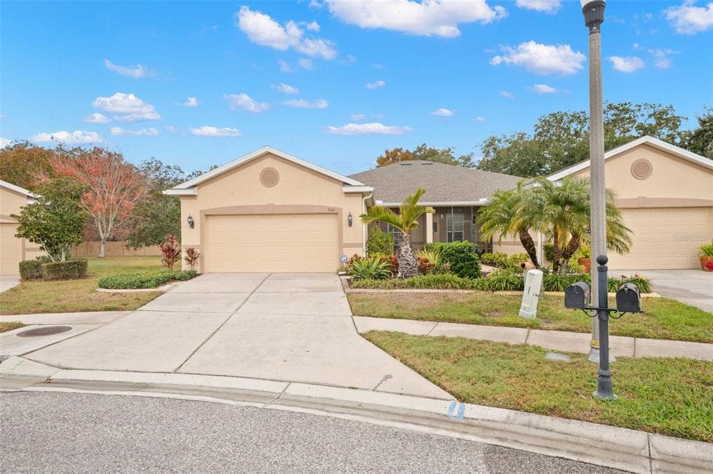 2003 BARRACUDA COURT HOLIDAY, FL 34691