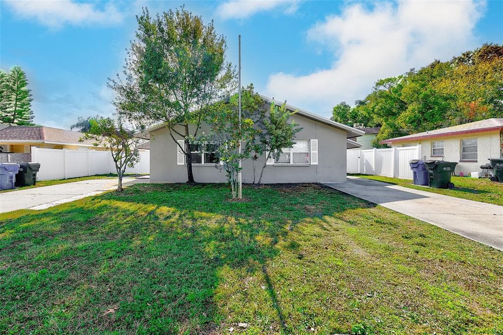 969 2ND AVENUE NE LARGO, FL 33770