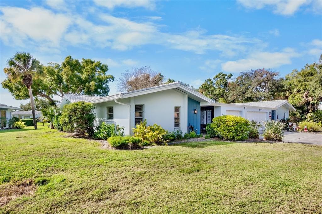 1312 STAFFORD LANE UNIT 1427 SARASOTA, FL 34232
