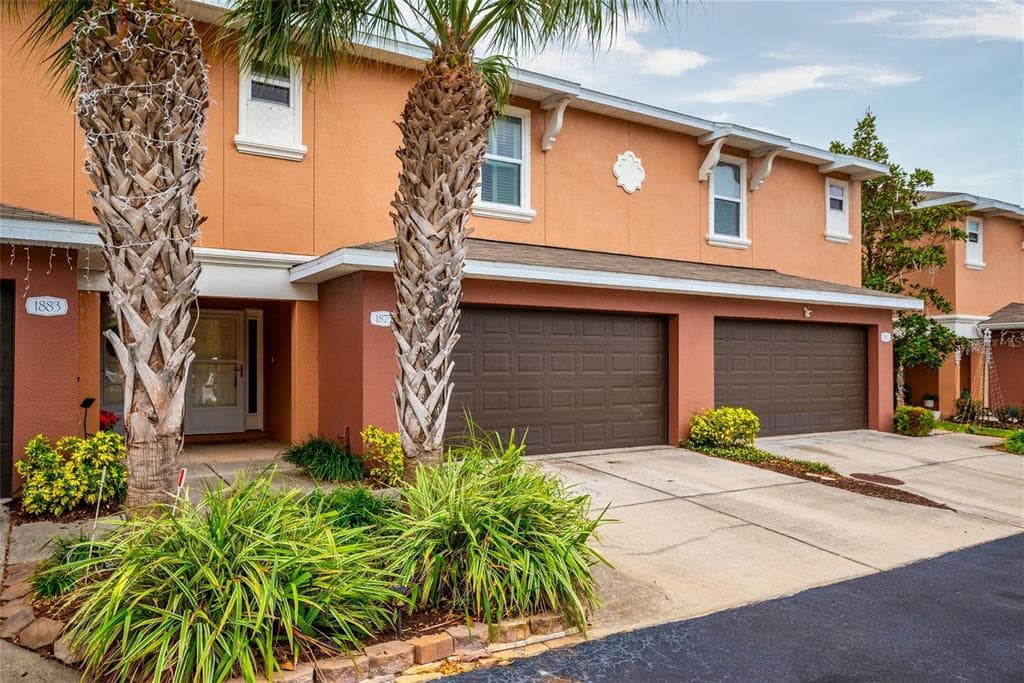 1875 SOMMARIE WAY TARPON SPRINGS, FL 34689