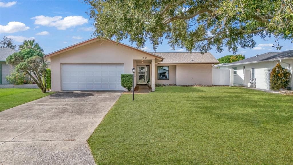 2533 BRAMBLEWOOD DRIVE W CLEARWATER, FL 33763