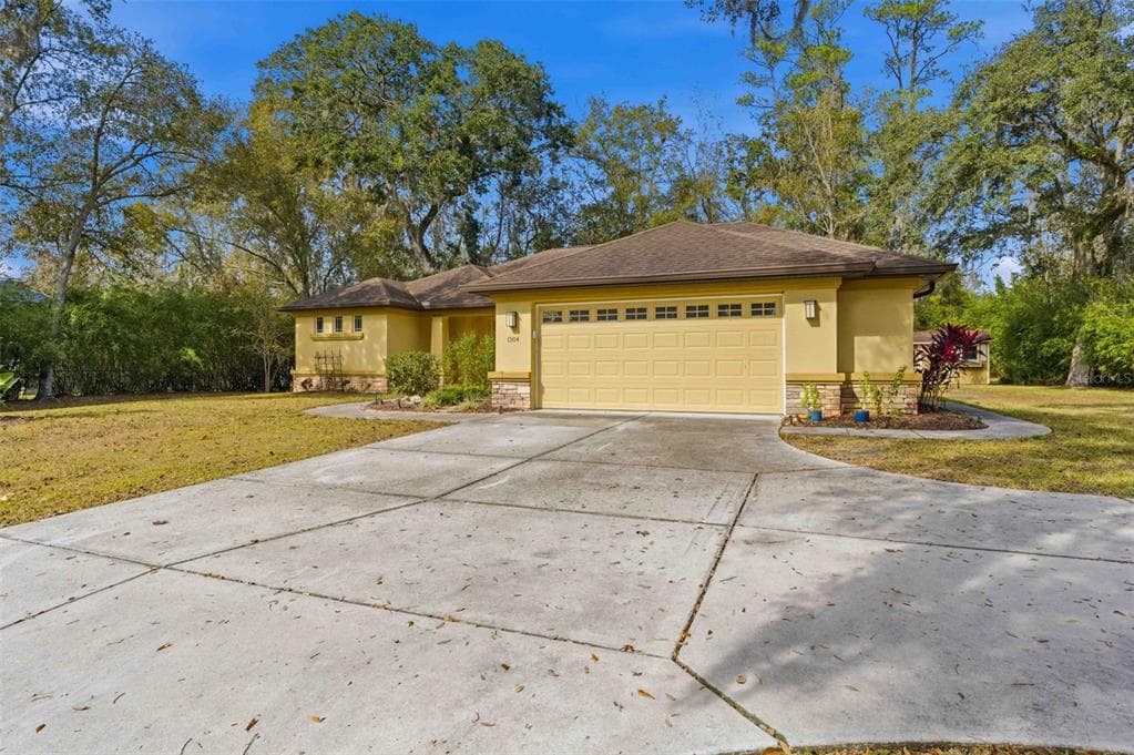 1304 CANDLELIGHT BOULEVARD BROOKSVILLE, FL 34601