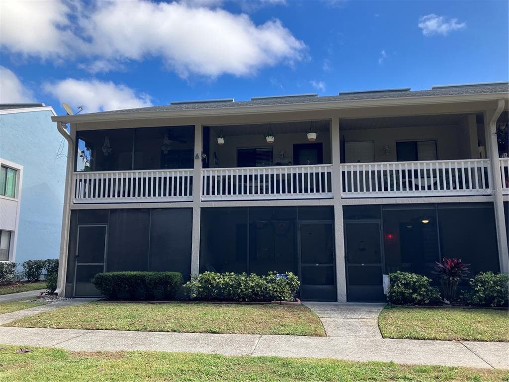 20921 HAULOVER COVE UNIT F14 LUTZ, FL 33558