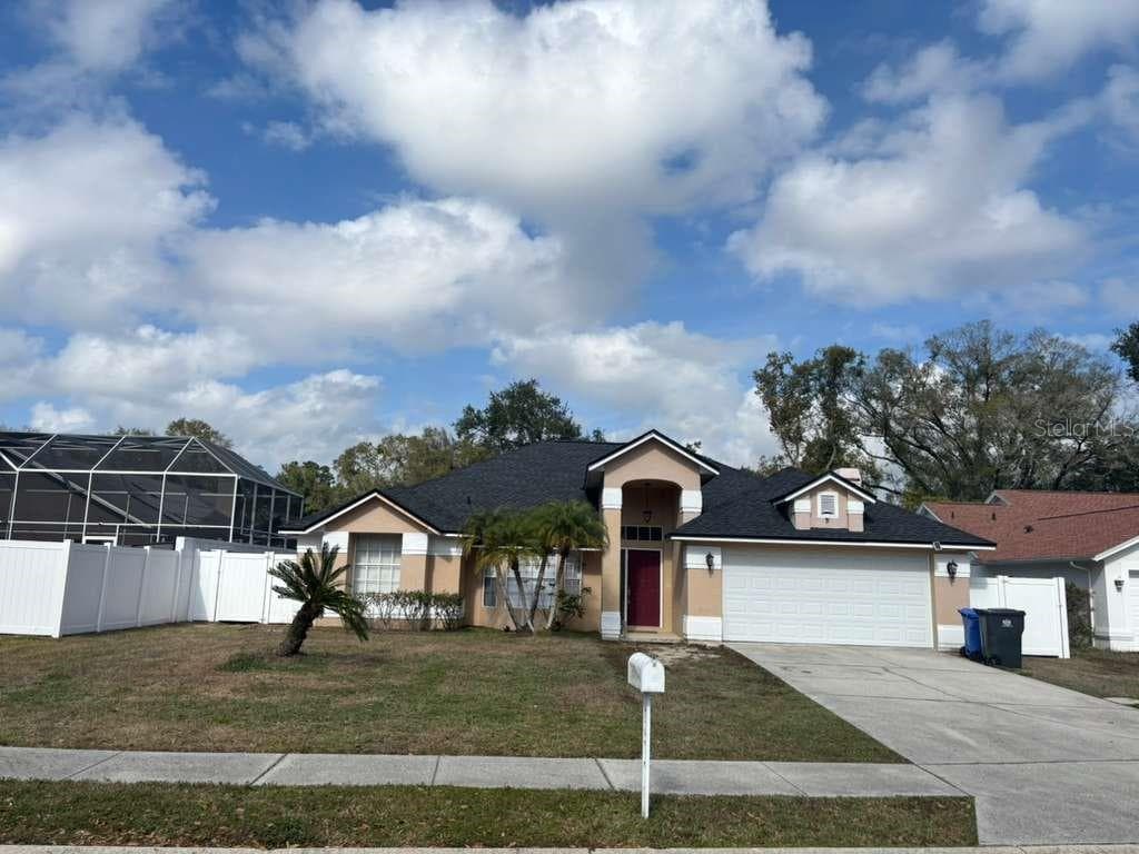 1003 CLEARCREEK DRIVE TAMPA, FL 33613