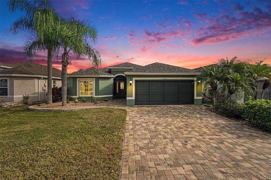 29318 SNAP HOOK DRIVE SAN ANTONIO, FL 33576