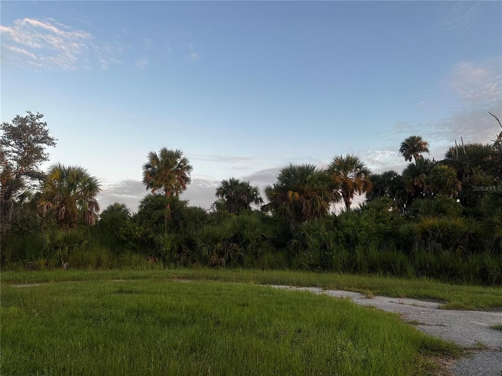 DUNE COURT NORTH PORT, FL 34288