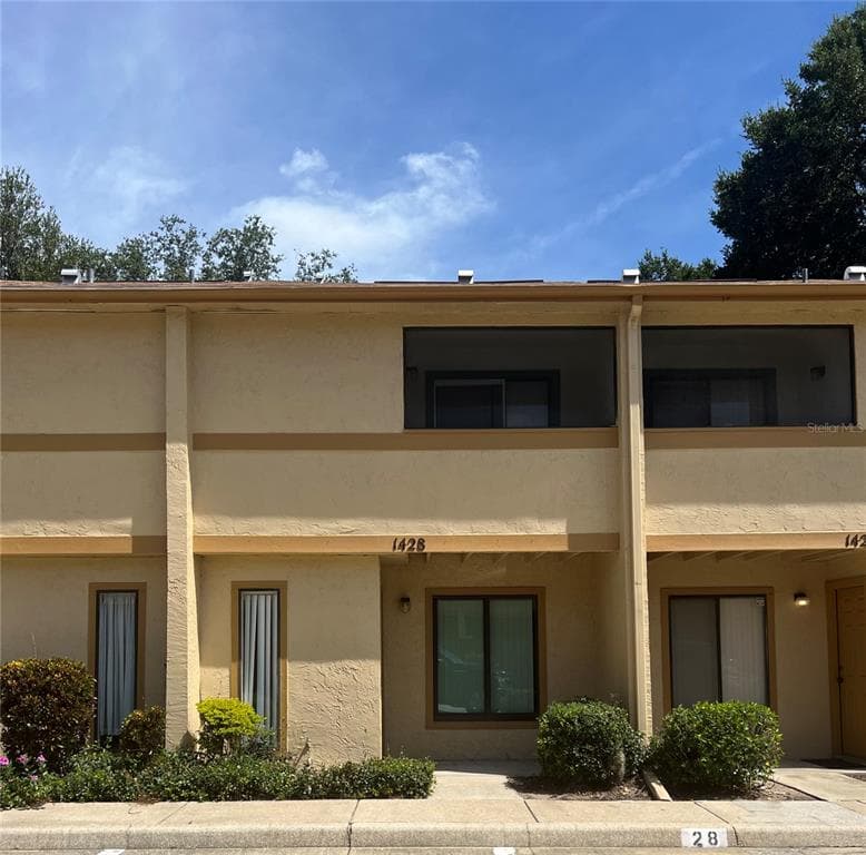 1428 HIGHLAND RIDGE CIRCLE BRANDON, FL 33510