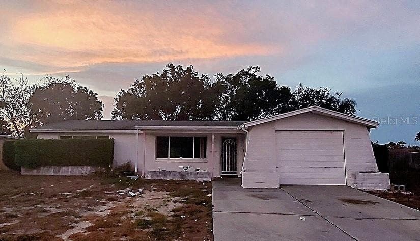 11539 MEREDITH LANE PORT RICHEY, FL 34668