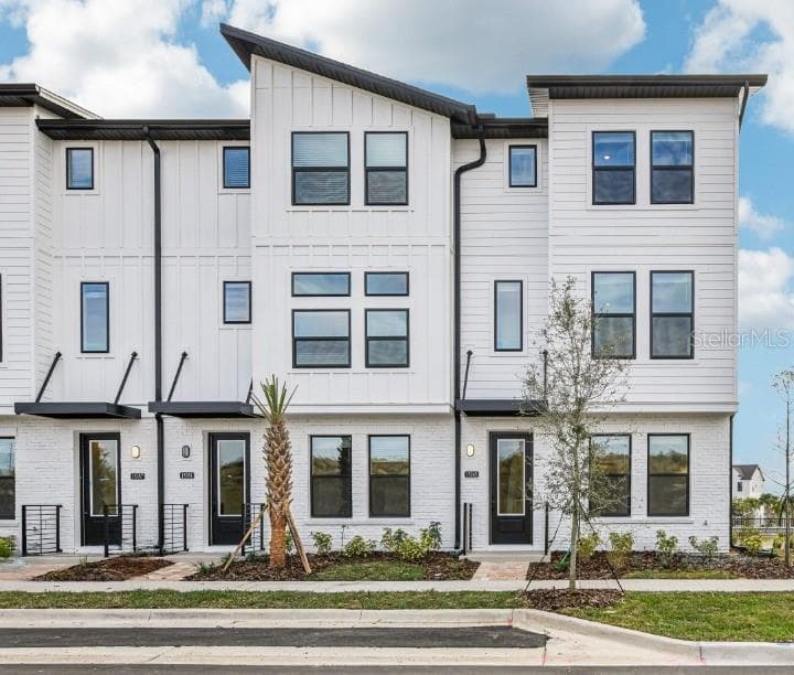 15345 HAMLIN PARK DRIVE WINTER GARDEN, FL 34787
