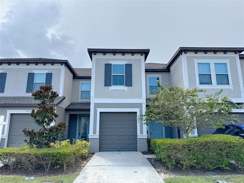 8069 ROLLING SHELL TRAIL WESLEY CHAPEL, FL 33545
