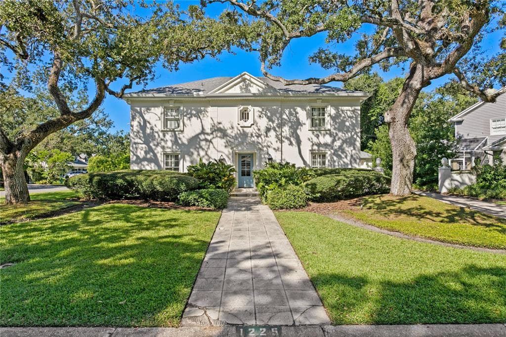 1225 S ROXMERE ROAD TAMPA, FL 33629