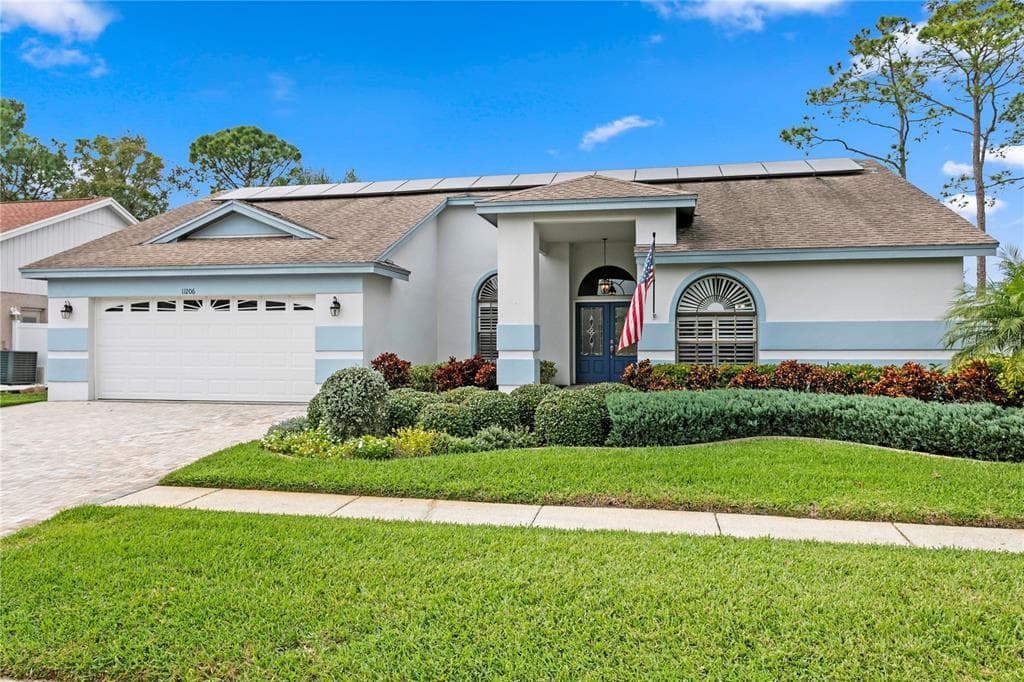 11206 POCKET BROOK TAMPA, FL 33635
