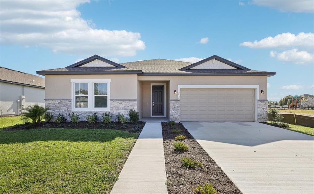 5231 PAINTED BAMBOO ST ST CLOUD, FL 34771