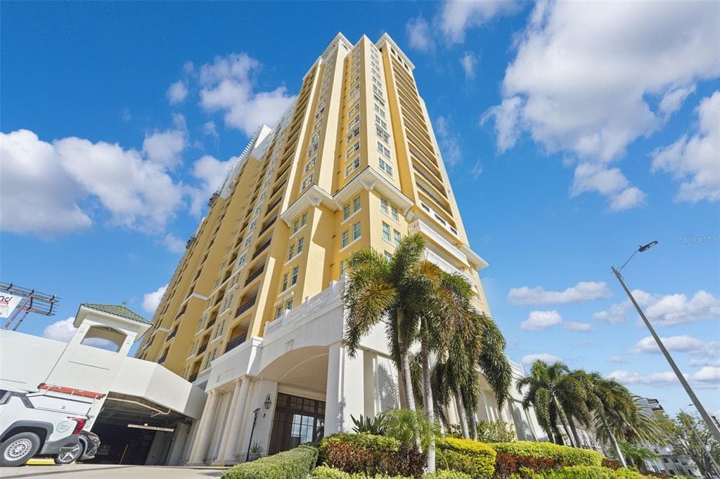 345 BAYSHORE BOULEVARD UNIT 1712 TAMPA, FL 33606