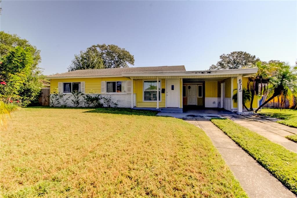 6515 ORCHARD DRIVE N ST PETERSBURG, FL 33702
