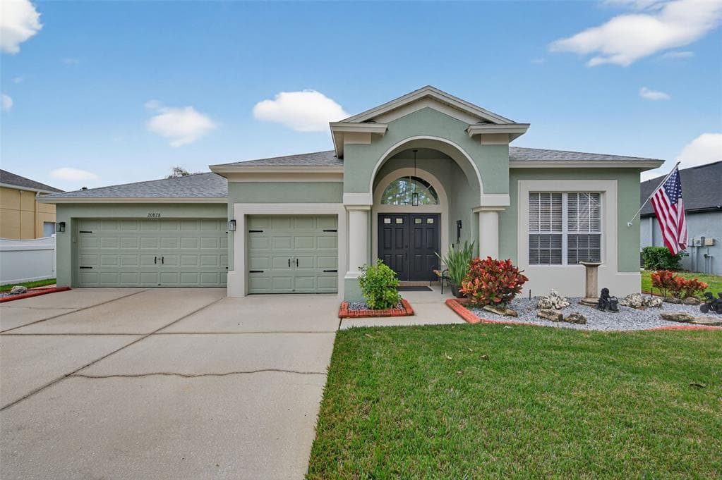 20828 WOODVALE LANE LAND O LAKES, FL 34638