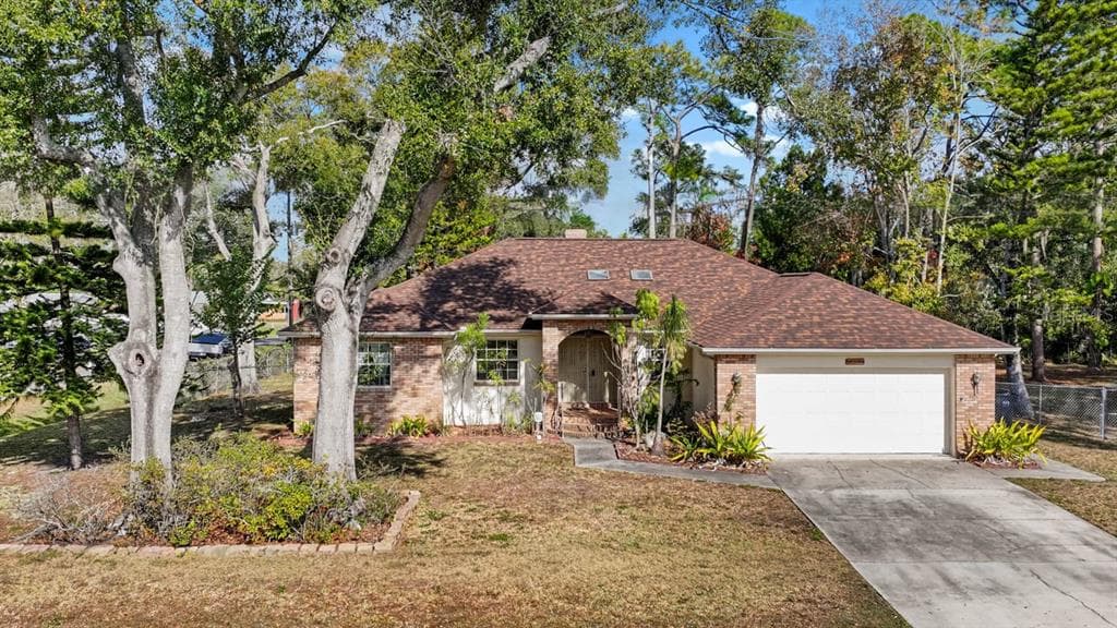 511 W COLLEGE AVENUE RUSKIN, FL 33570