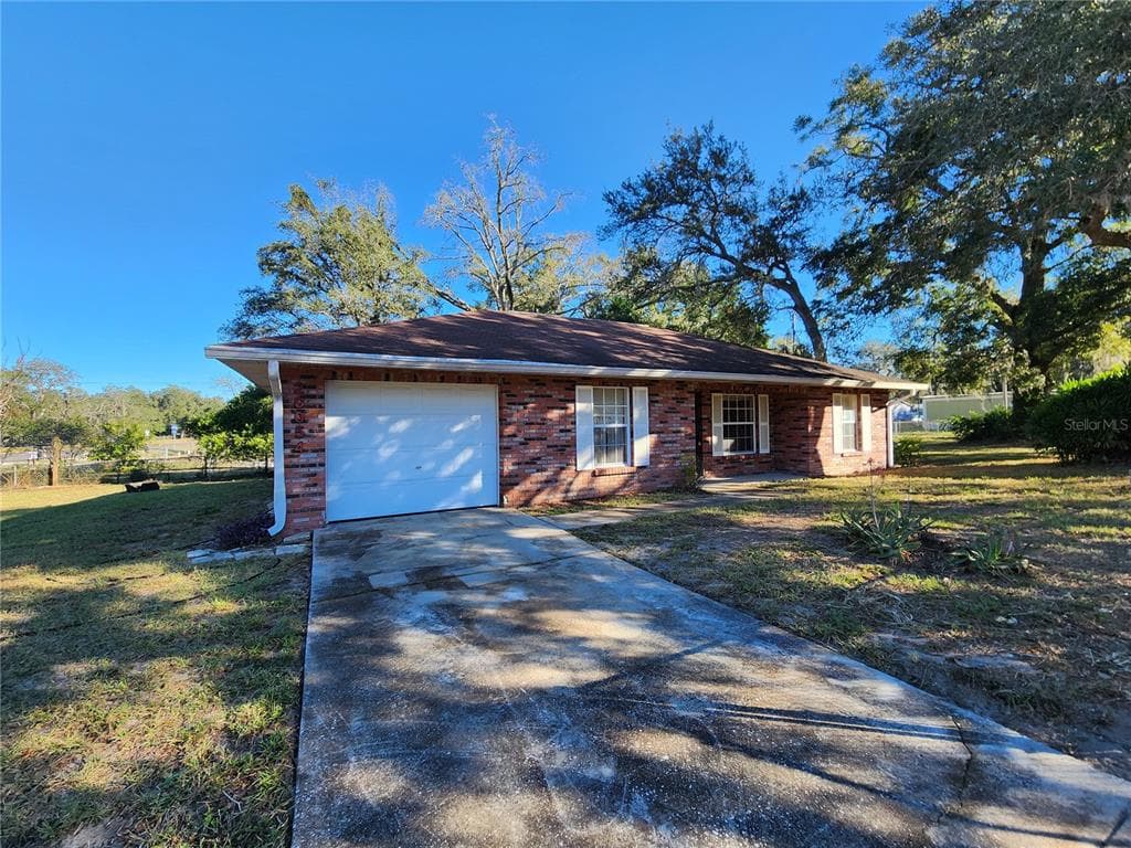 20054 US HIGHWAY 301 DADE CITY, FL 33523