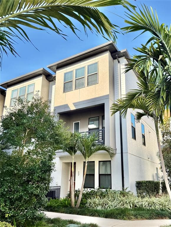 2511 N GRADY AVENUE UNIT 17