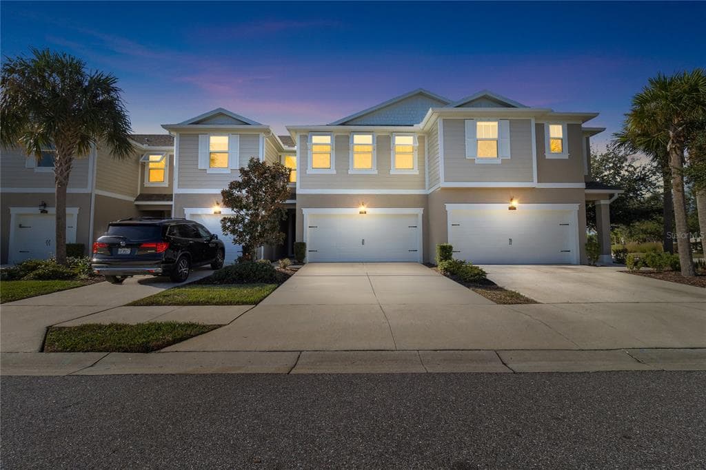 2313 SUNSET WIND LOOP OLDSMAR, FL 34677