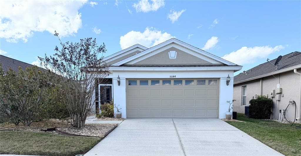 5044 GATO DEL SOL CIRCLE WESLEY CHAPEL, FL 33544