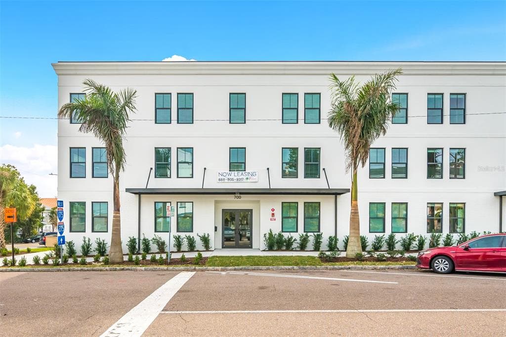 710 3RD AVENUE S UNIT 201 ST PETERSBURG, FL 33701