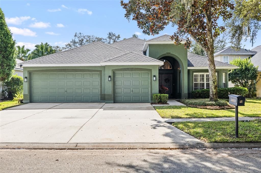 6216 WHIMBRELWOOD DRIVE LITHIA, FL 33547