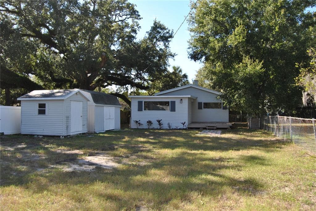 6010 N TAMPA STREET TAMPA, FL 33604
