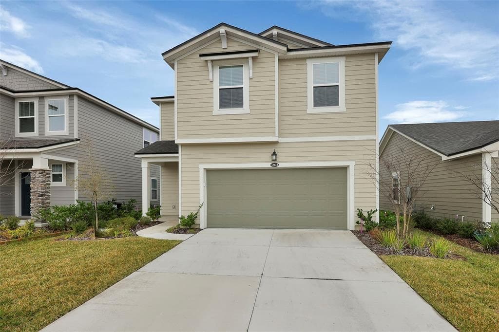 13124 HOLSINGER BOULEVARD JACKSONVILLE, FL 32256