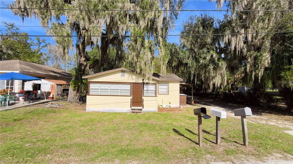 2565 4TH STREET MULBERRY, FL 33860