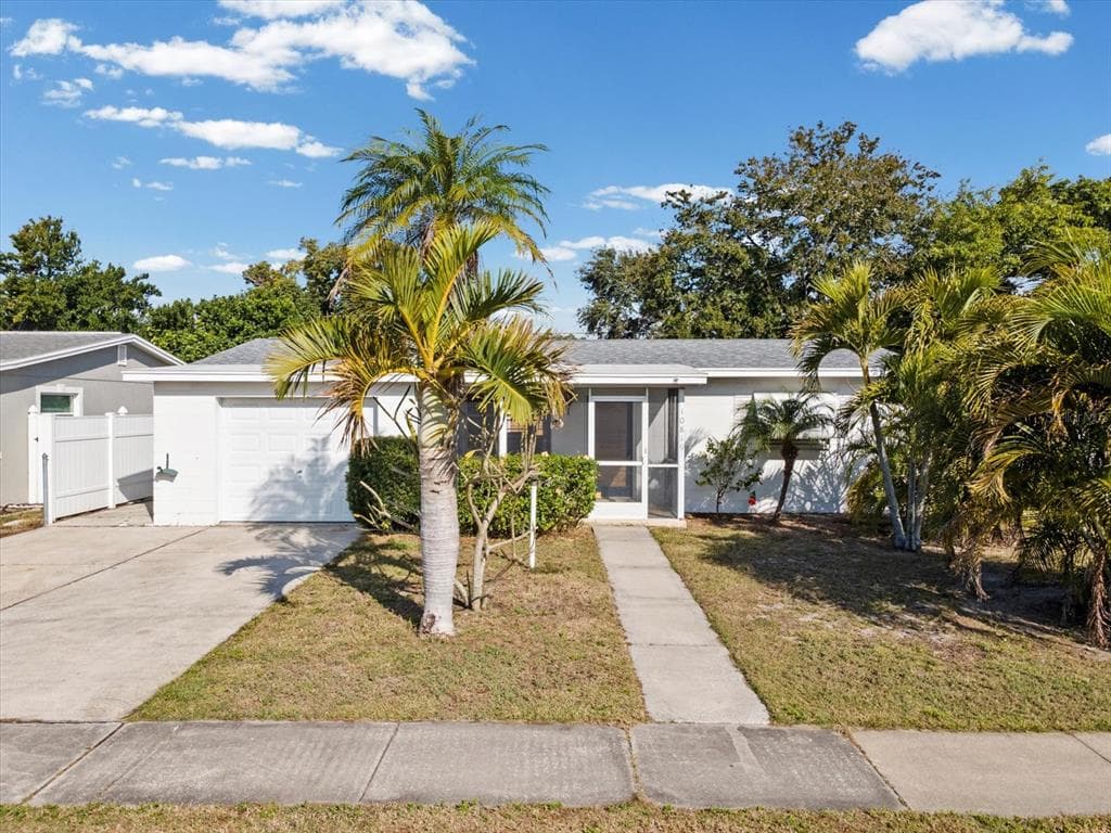 10819 86TH AVENUE SEMINOLE, FL 33772