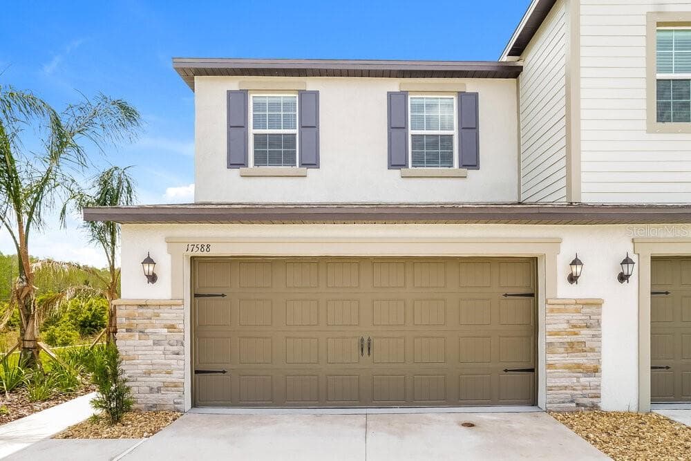 17588 RADIANT SHINE WAY LUTZ, FL 33558