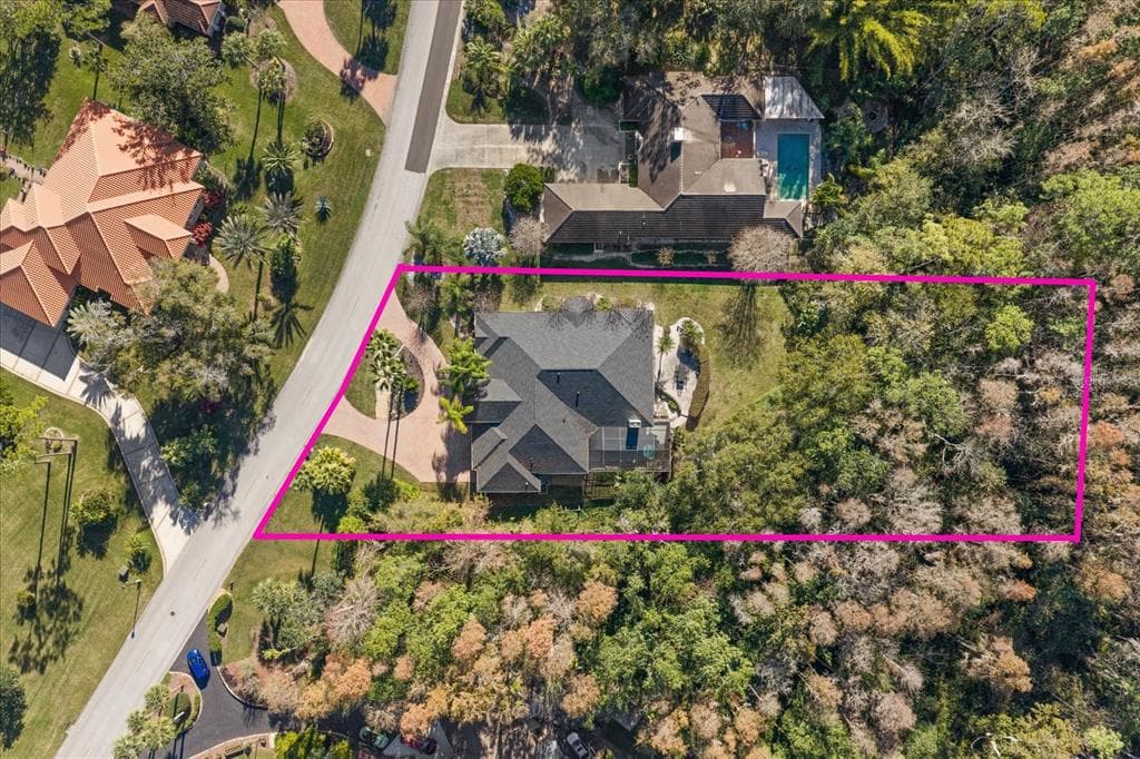 5243 FOXHUNT DRIVE WESLEY CHAPEL, FL 33543