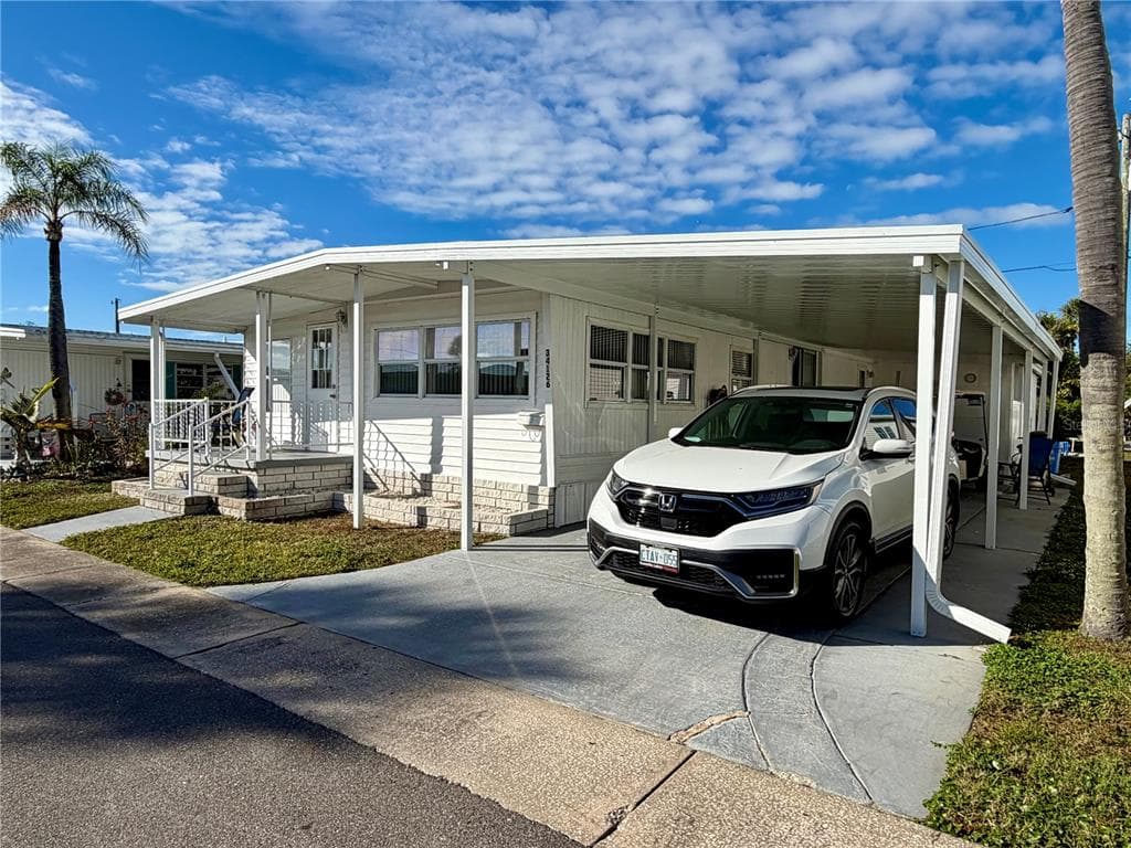 34126 OAK DRIVE N PINELLAS PARK, FL 33781