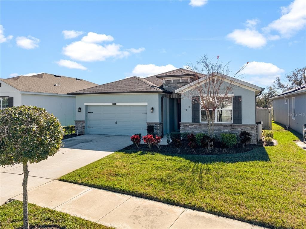 1094 MANZANAR PLACE WESLEY CHAPEL, FL 33543