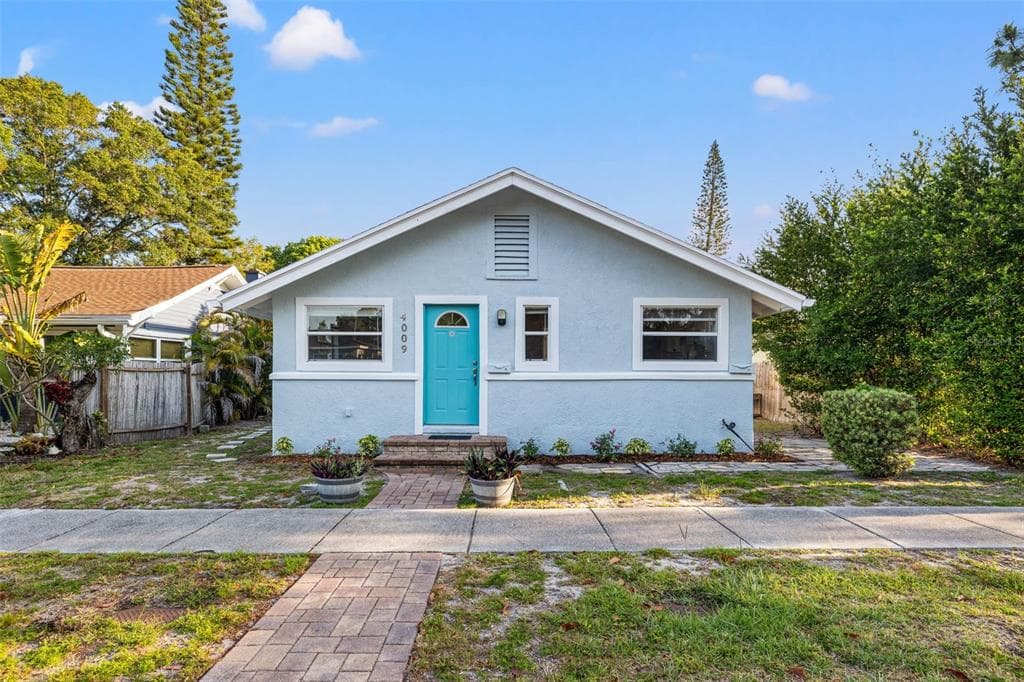4009 BURLINGTON AVENUE N ST PETERSBURG, FL 33713