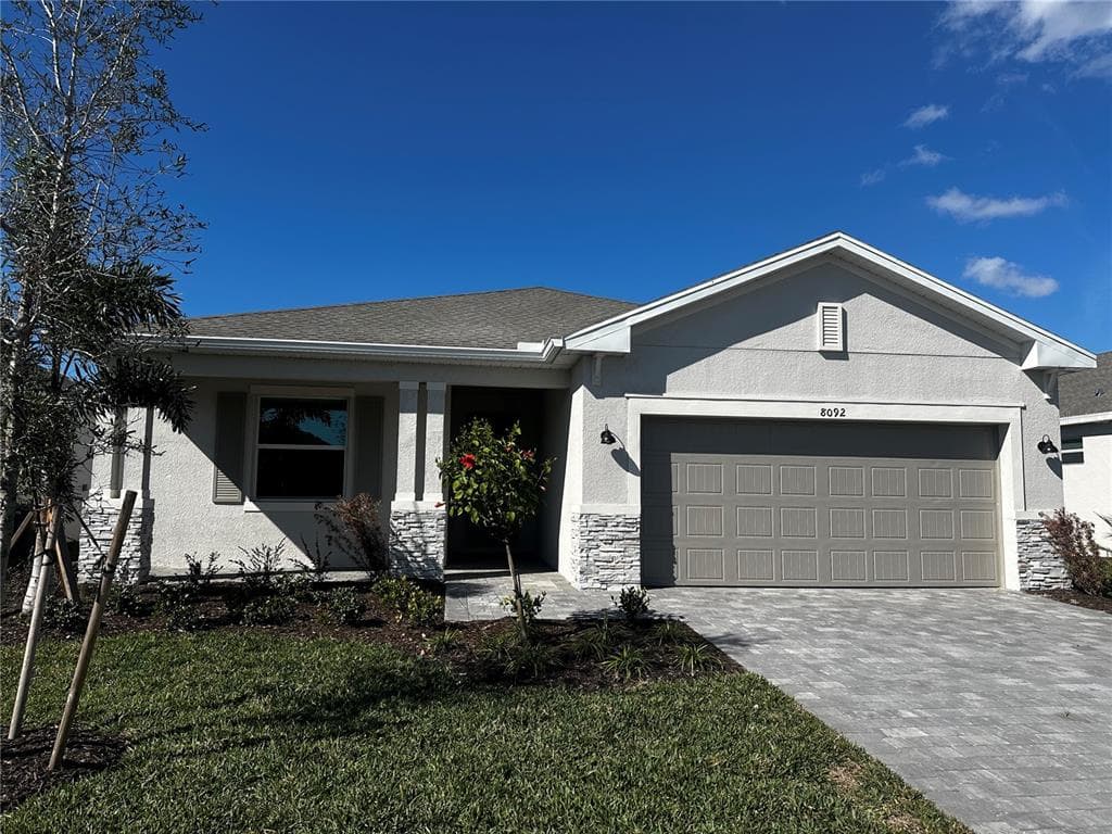 8092 SAINT KITTS CIRCLE ENGLEWOOD, FL 34224