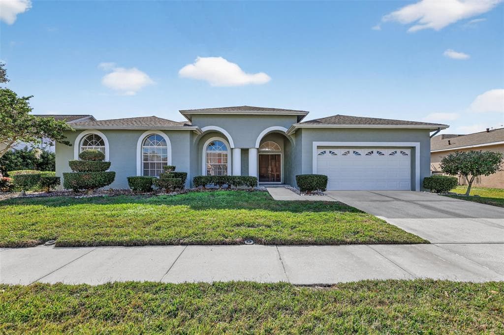 28244 BROKENMEAD PATH WESLEY CHAPEL, FL 33543