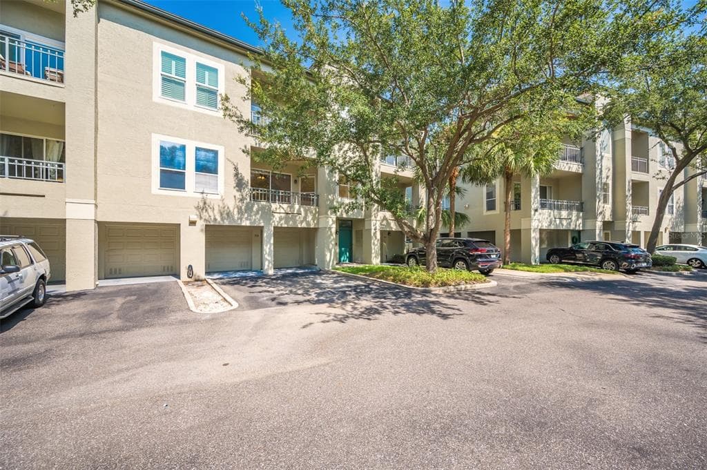 755 MAINSAIL DRIVE TAMPA, FL 33602