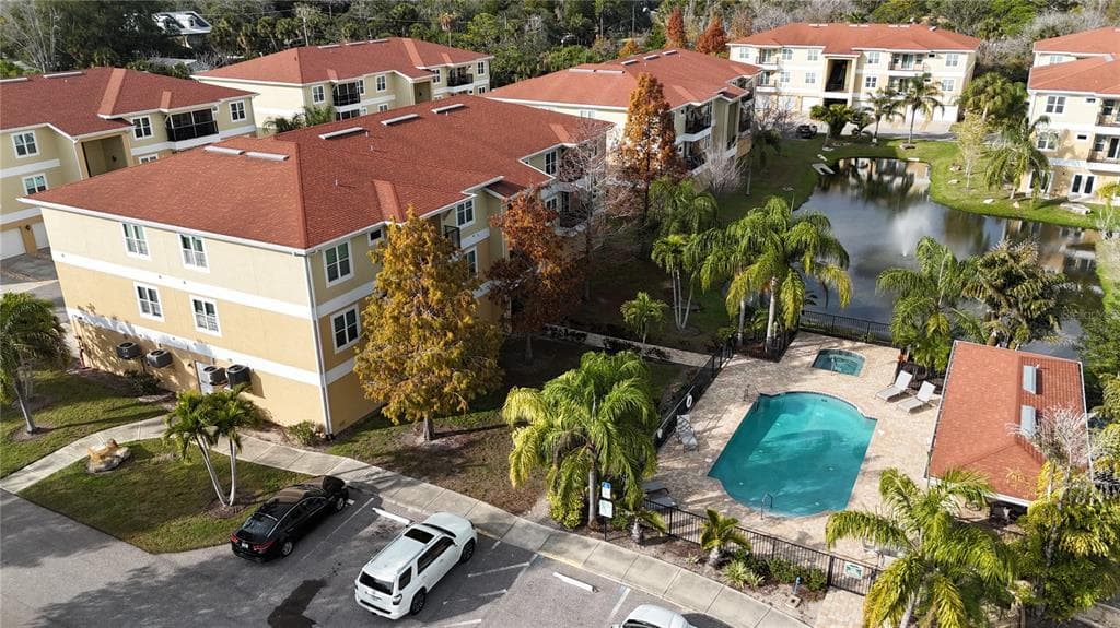 6394 BANYAN BOULEVARD UNIT 304 NEW PORT RICHEY, FL 34652