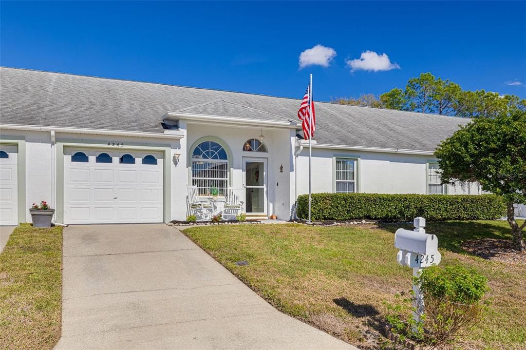 4245 AVANTI CIRCLE NEW PORT RICHEY, FL 34655