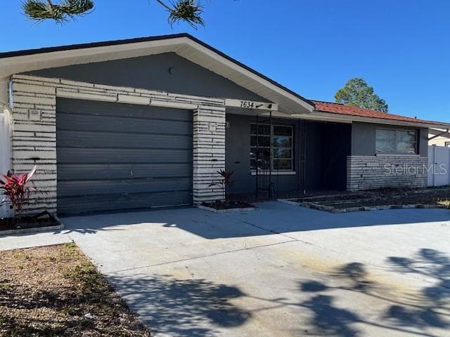 7634 ROSEWOOD DRIVE PORT RICHEY, FL 34668