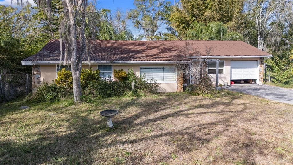 2802 WILSON CIRCLE LUTZ, FL 33548