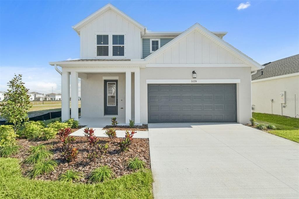 5129 CHAPEL ROW AVENUE APOLLO BEACH, FL 33572